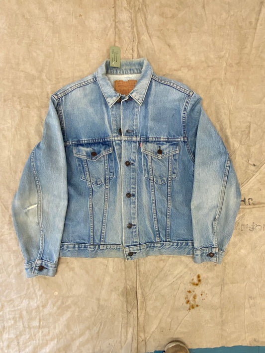 Vintage Levis Trucker Jacket - M