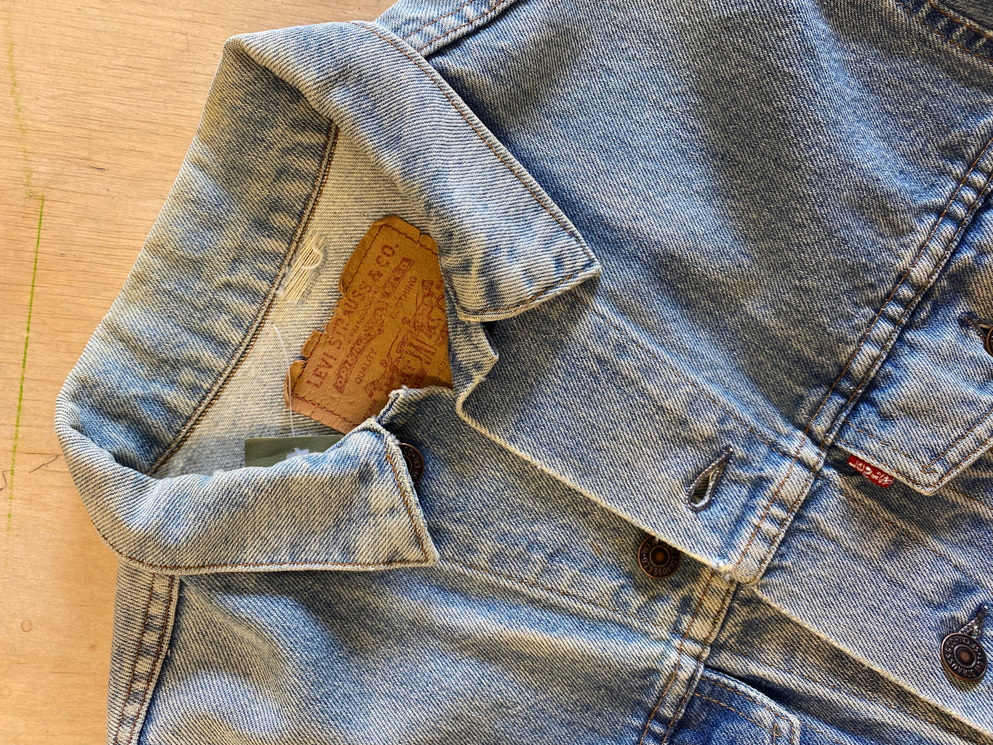 Vintage Levis Trucker Jacket - M