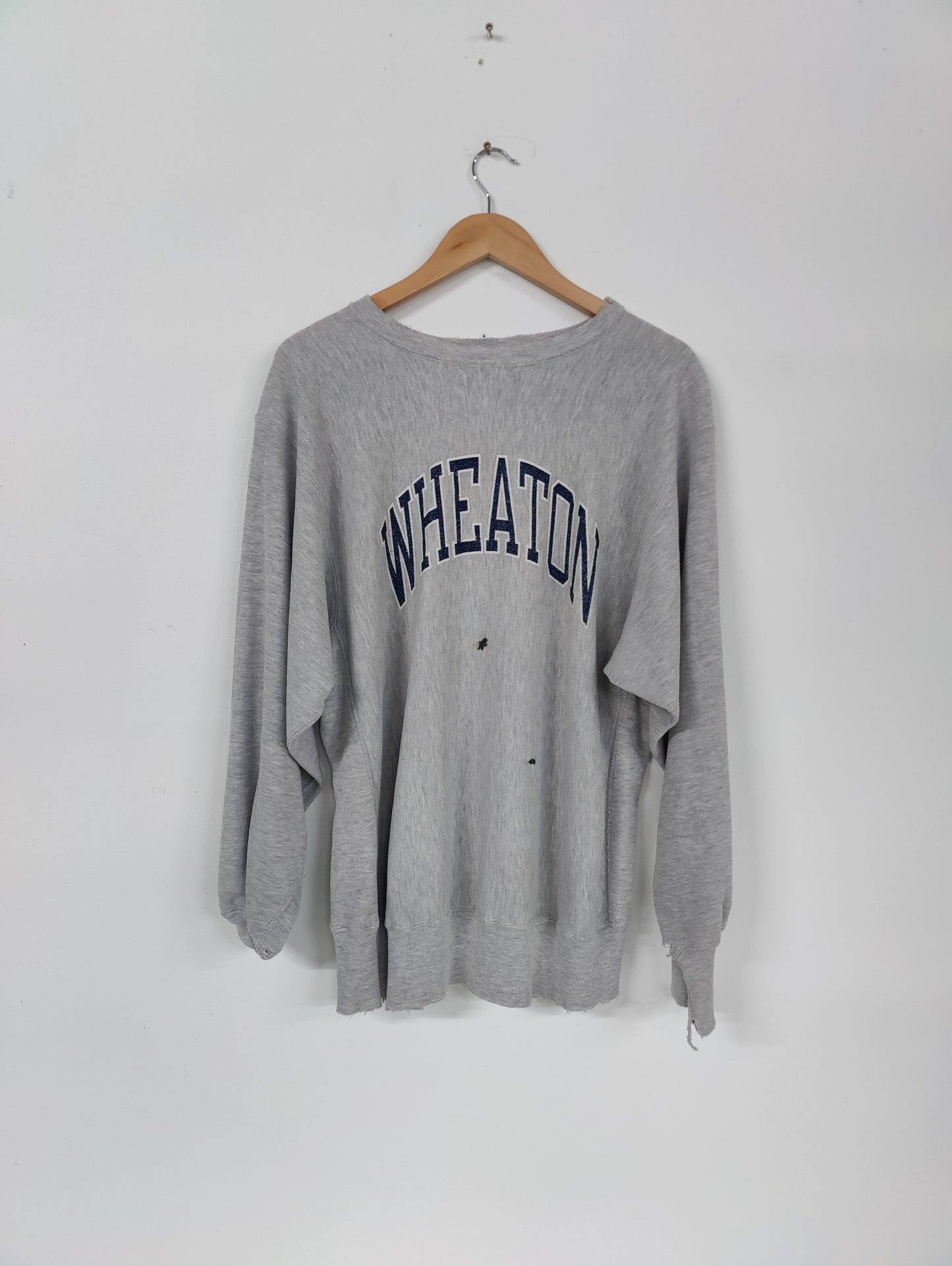 Vintage Champion USA Wheaton Sweater - L