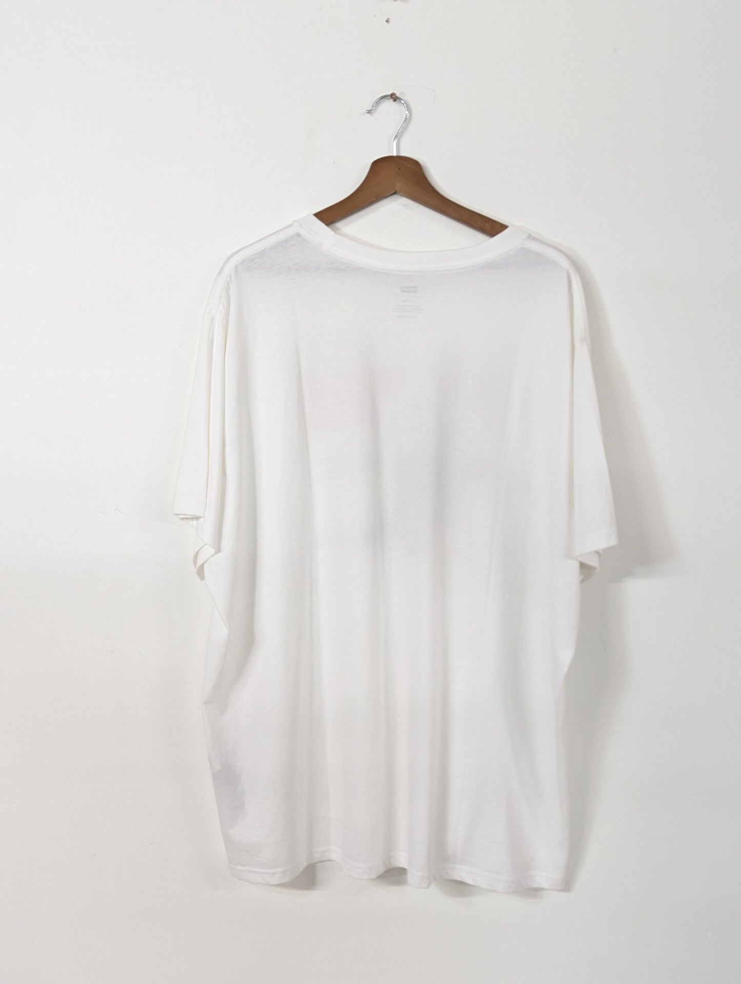 Levi’s “Westward Bound” Graphic Tee – XXL (BNWT)