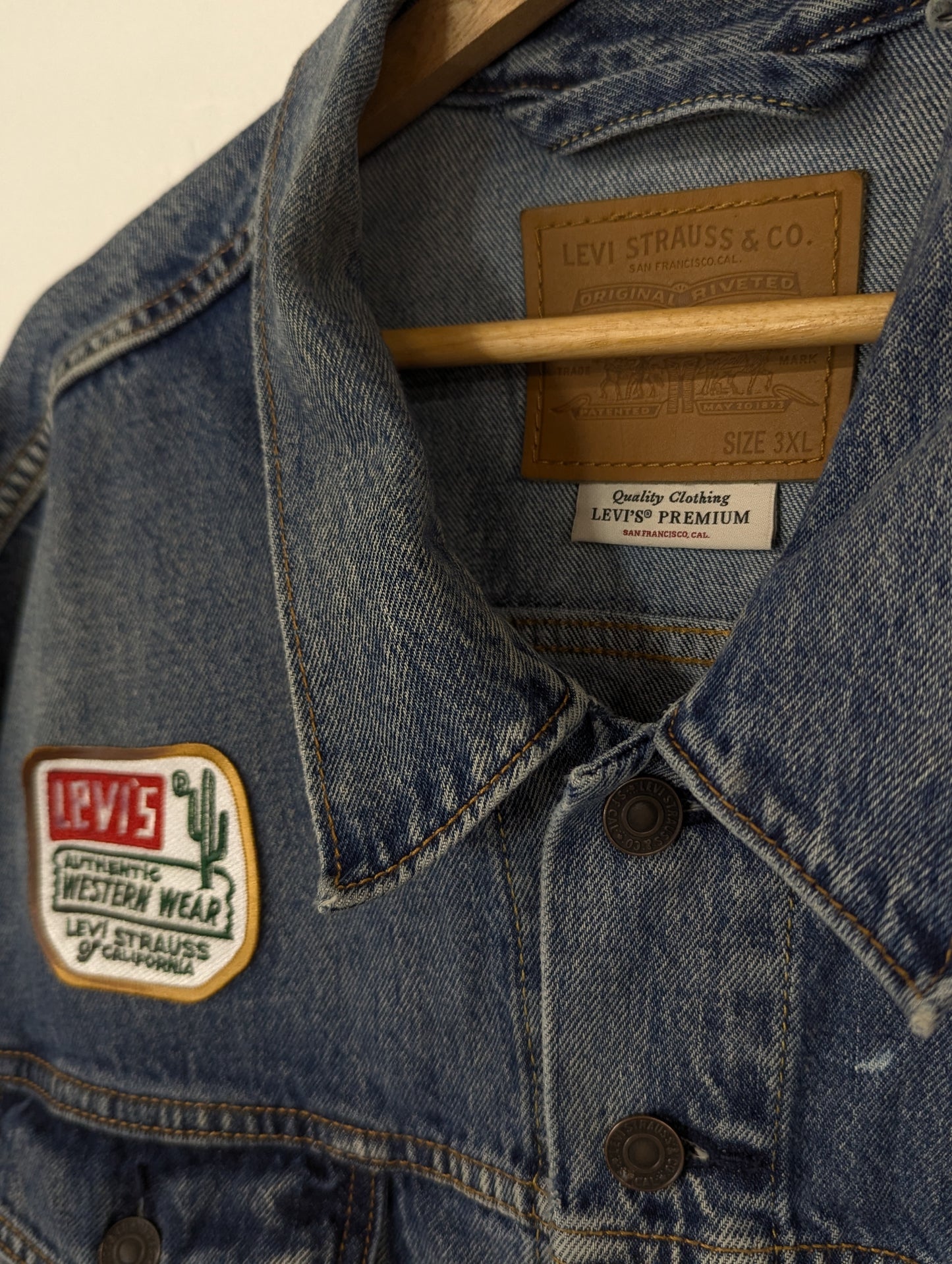 Levis Patch Trucker Jacket - 3XL