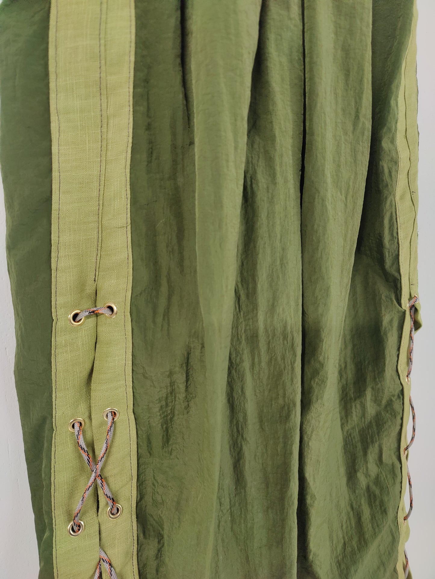 Fereday - Parachute Eyelet Pants - S